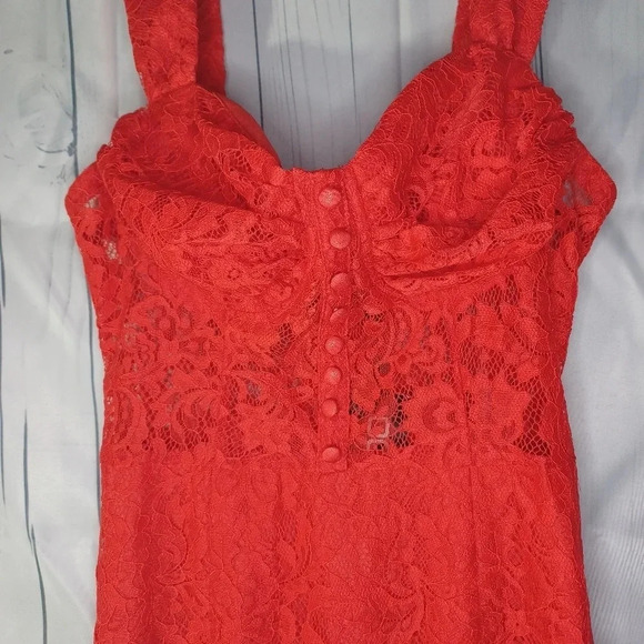 Boohoo mini red lace dress NWT - Picture 2 of 11
